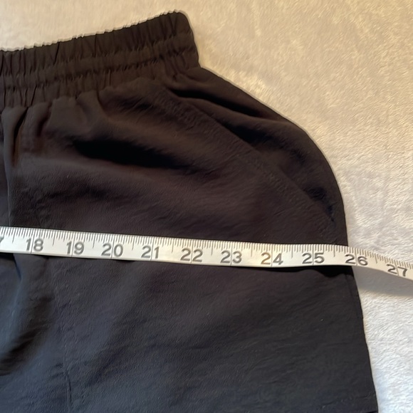 EUC New York Clothing Co- -Solid black and very comfy! - Picture 6 of 15